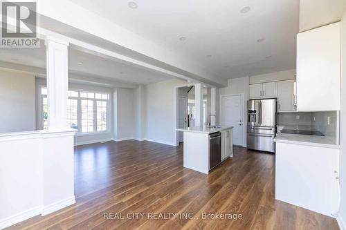 54 Killington Avenue, Vaughan, ON - Indoor Photo Showing Kitchen