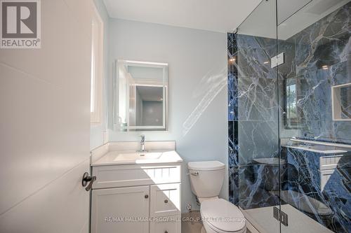 2269 Somers Boulevard, Innisfil (Alcona), ON - Indoor Photo Showing Bathroom