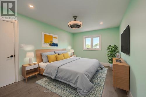 2269 Somers Boulevard, Innisfil (Alcona), ON - Indoor Photo Showing Bedroom