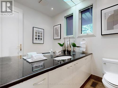 29 Moodie Drive, Richmond Hill, ON - Indoor Photo Showing Bathroom