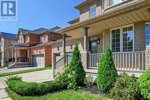 22 Nichols Boulevard, Markham (Cachet), ON - Outdoor With Facade