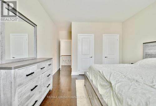 1388 Sheldon Street, Innisfil (Alcona), ON - Indoor Photo Showing Bedroom