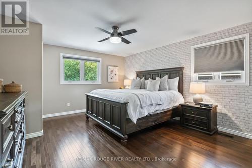 386 Hillcroft Street, Oshawa (O'Neill), ON - Indoor Photo Showing Bedroom