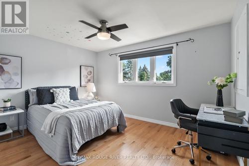 386 Hillcroft Street, Oshawa (O'Neill), ON - Indoor Photo Showing Bedroom