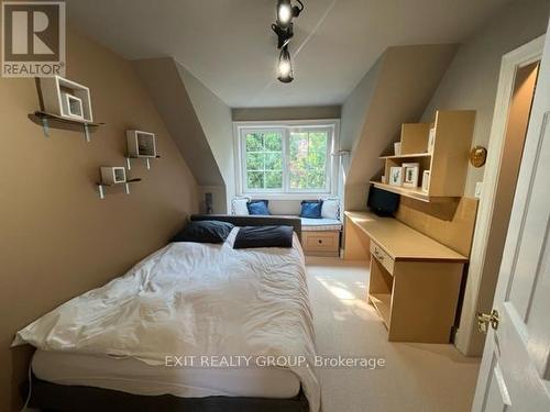 23 Quigg Lane, Prince Edward County (Ameliasburgh), ON - Indoor Photo Showing Bedroom