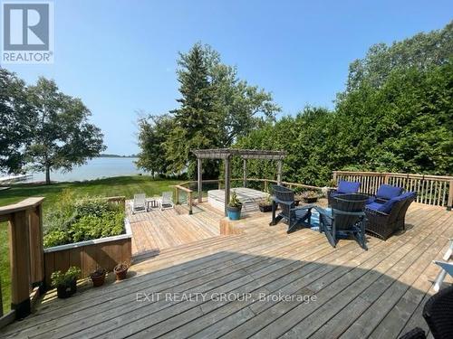 23 Quigg Lane, Prince Edward County (Ameliasburgh), ON - Outdoor With Deck Patio Veranda