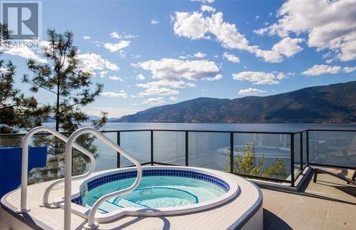 10100 Tyndall Road Unit# 3, Lake Country, BC - Outdoor With Body Of Water With In Ground Pool With View