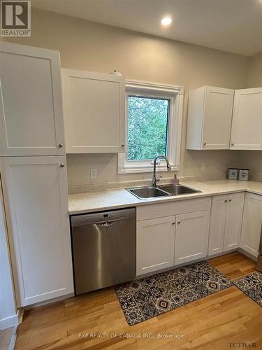 179 Tamarack Street, Timmins (Hill District), ON - Indoor Photo Showing Kitchen With Double Sink