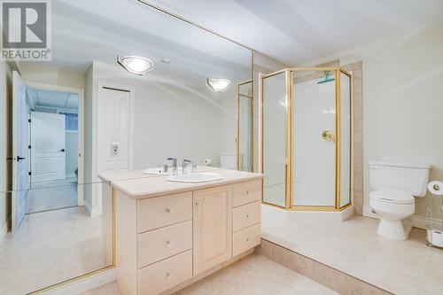 167 Westview Drive, Penticton, BC - Indoor Photo Showing Bathroom