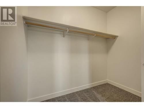 5620 51St Street Unit# 404, Osoyoos, BC - Indoor With Storage