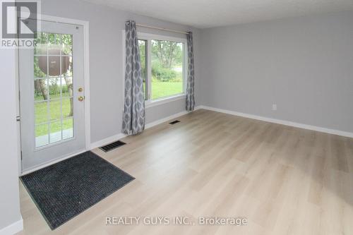 1002 Yankee Line, Smith-Ennismore-Lakefield, ON - Indoor Photo Showing Other Room