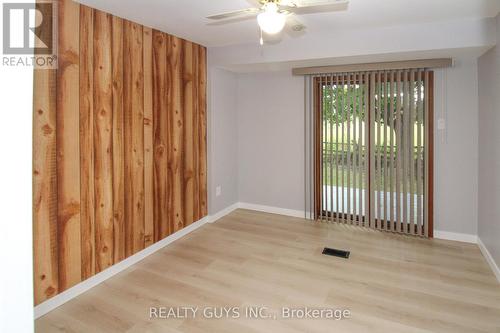 1002 Yankee Line, Smith-Ennismore-Lakefield, ON - Indoor Photo Showing Other Room