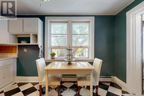 243 Brant Avenue, Brantford, ON - Indoor Photo Showing Dining Room