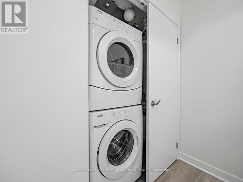 205 - 53 Colgate Avenue, Toronto (South Riverdale), ON - Indoor Photo Showing Laundry Room