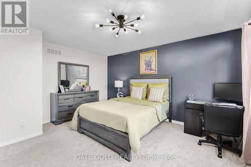 54 Marchwood Crescent, Clarington, ON - Indoor Photo Showing Bedroom