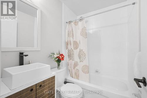 54 Marchwood Crescent, Clarington, ON - Indoor Photo Showing Bathroom