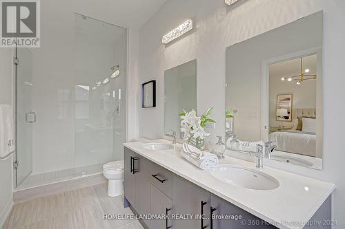 83 Schmeltzer Crescent, Richmond Hill, ON - Indoor Photo Showing Bathroom