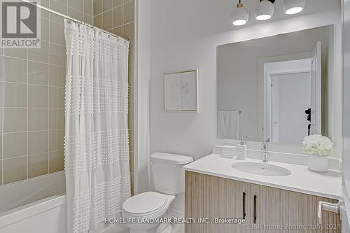 83 Schmeltzer Crescent, Richmond Hill, ON - Indoor Photo Showing Bathroom