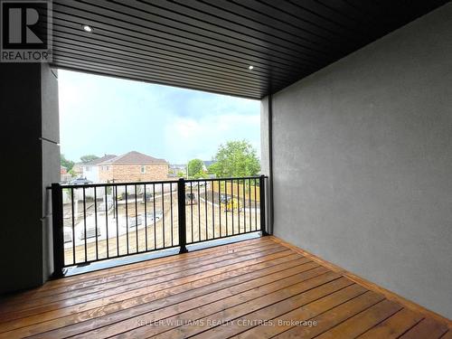 446 Veterans Drive, Barrie, ON - Outdoor With Balcony With Exterior