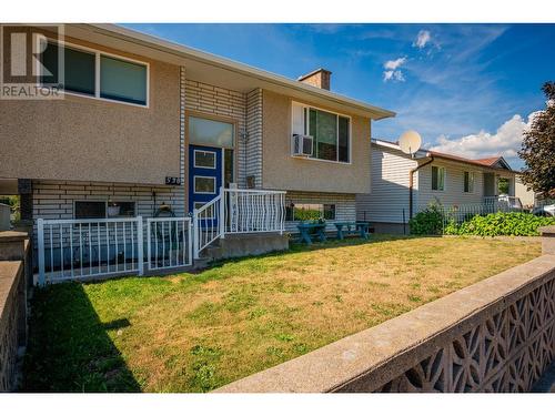 538 7Th  Avenue, Castlegar, BC - Outdoor