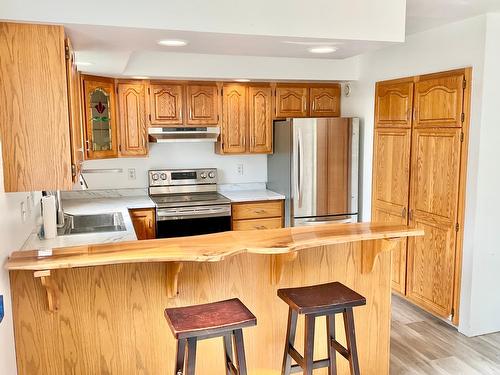 541 Kimberley  N Avenue, Greenwood, BC - Indoor Photo Showing Kitchen