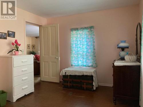 602 Munro  Street, Nelson, BC - Indoor Photo Showing Bedroom