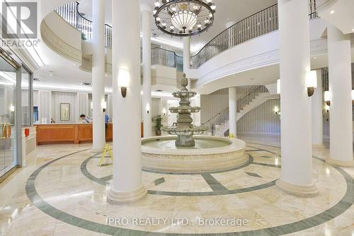 506 - 35 Kingsbridge Garden Circle, Mississauga, ON - Indoor Photo Showing Other Room