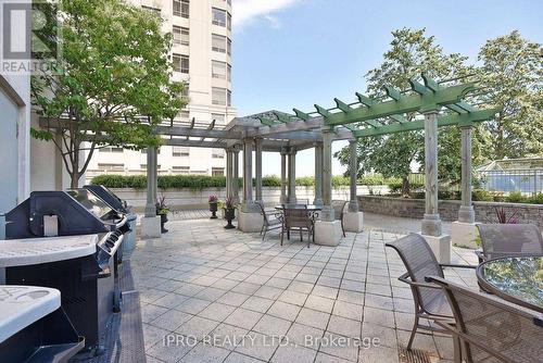 506 - 35 Kingsbridge Garden Circle, Mississauga, ON - Outdoor