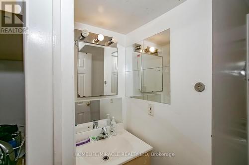 72 Gulliver Crescent, Brampton (Northgate), ON - Indoor Photo Showing Bathroom