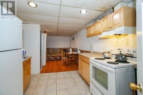 72 Gulliver Crescent, Brampton (Northgate), ON - Indoor Photo Showing Kitchen