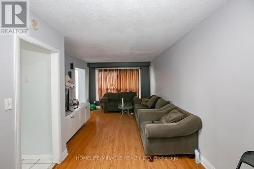 72 Gulliver Crescent, Brampton (Northgate), ON - Indoor