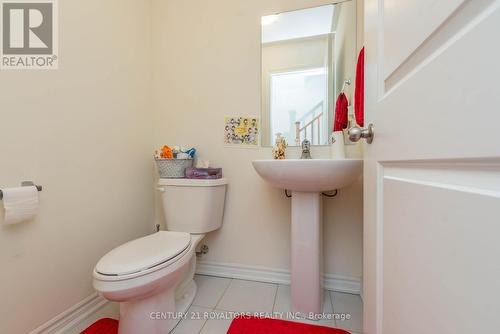 16 Arrowview Drive, Brampton (Northwest Brampton), ON - Indoor Photo Showing Bathroom