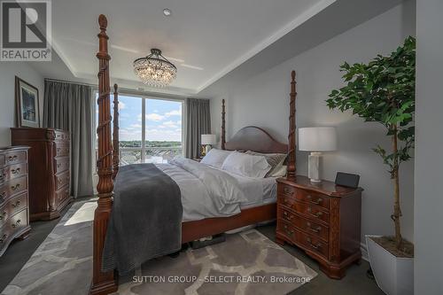 810 - 240 Villagewalk Boulevard, London, ON - Indoor Photo Showing Bedroom