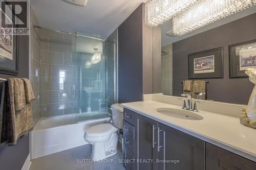 810 - 240 Villagewalk Boulevard, London, ON - Indoor Photo Showing Bathroom