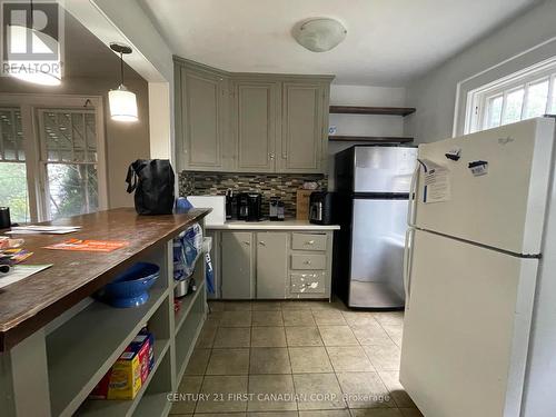 282 Huron Street, London, ON - Indoor Photo Showing Kitchen