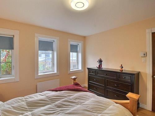 Chambre Ã  coucher principale - 1639 Rue Lepage, Val-D'Or, QC - Indoor Photo Showing Bedroom