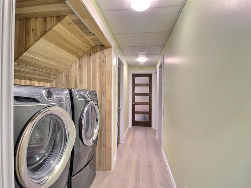 Salle de lavage - 1639 Rue Lepage, Val-D'Or, QC - Indoor Photo Showing Laundry Room