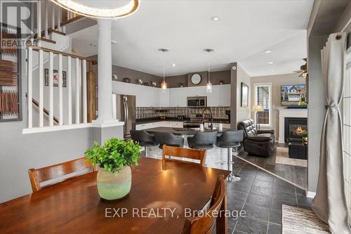 106 Port Of Newcastle Drive, Clarington (Newcastle), ON - Indoor Photo Showing Dining Room