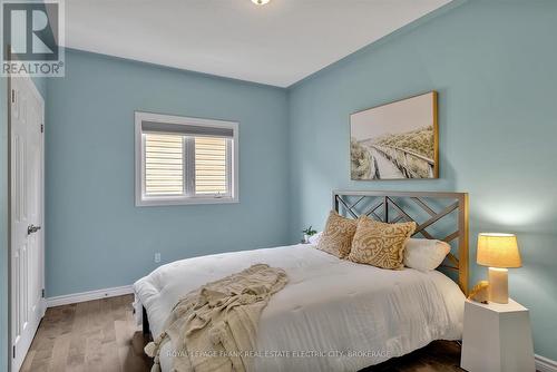 726 Sawmill Road, Peterborough (Northcrest), ON - Indoor Photo Showing Bedroom