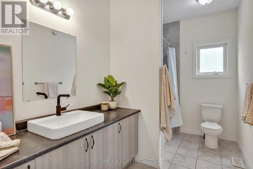 726 Sawmill Road, Peterborough (Northcrest), ON - Indoor Photo Showing Bathroom