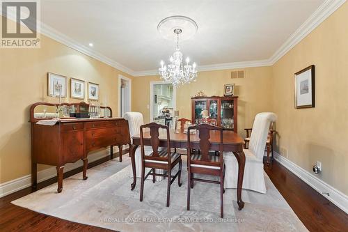 17 Kingsborough Crescent, Toronto (Willowridge-Martingrove-Richview), ON - Indoor Photo Showing Dining Room