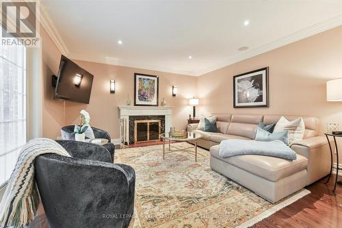 17 Kingsborough Crescent, Toronto (Willowridge-Martingrove-Richview), ON - Indoor Photo Showing Living Room With Fireplace