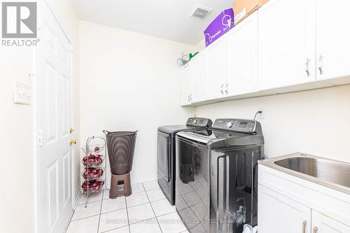 144 Saintsbury Crescent, Brampton, ON - Indoor Photo Showing Laundry Room