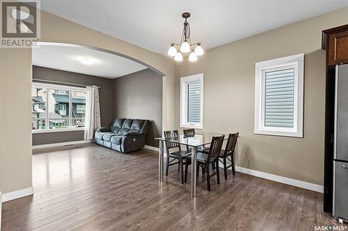 214 Wyant Lane, Saskatoon, SK - Indoor Photo Showing Dining Room