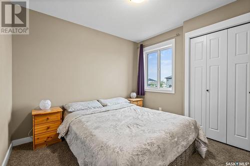 214 Wyant Lane, Saskatoon, SK - Indoor Photo Showing Bedroom