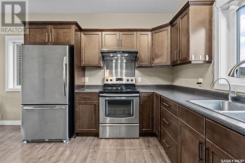 214 Wyant Lane, Saskatoon, SK - Indoor Photo Showing Kitchen With Stainless Steel Kitchen With Double Sink