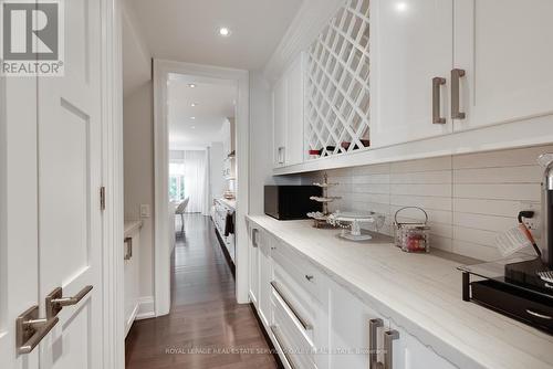 665 Bedford Park Avenue, Toronto (Bedford Park-Nortown), ON - Indoor Photo Showing Kitchen