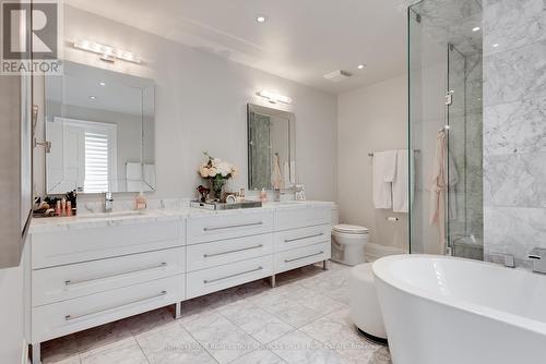 665 Bedford Park Avenue, Toronto (Bedford Park-Nortown), ON - Indoor Photo Showing Bathroom