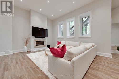 665 Bedford Park Avenue, Toronto (Bedford Park-Nortown), ON - Indoor Photo Showing Living Room With Fireplace