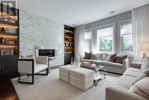 665 Bedford Park Avenue, Toronto (Bedford Park-Nortown), ON - Indoor Photo Showing Living Room With Fireplace